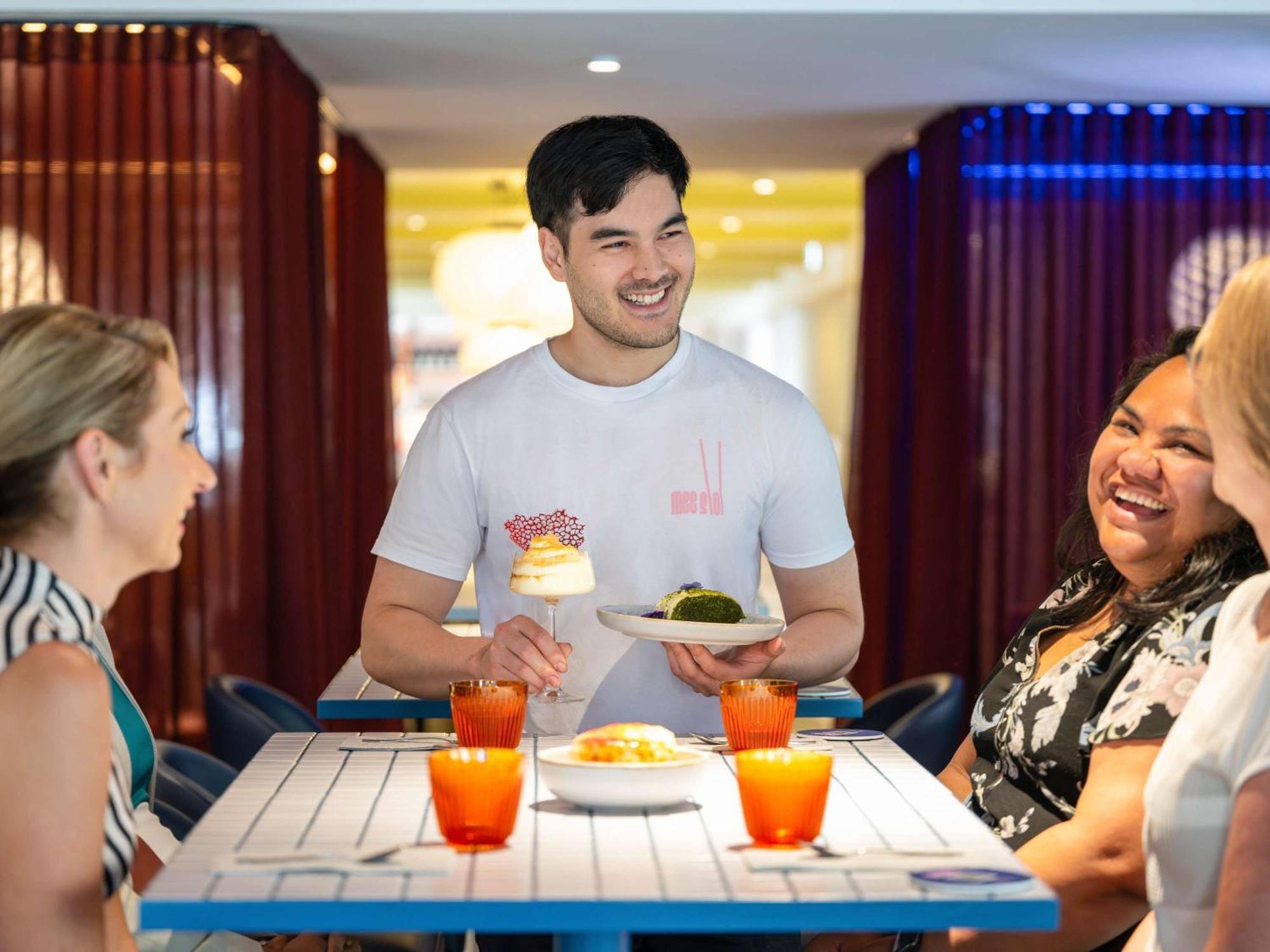 Ibis Styles Nowy Sacz Hotell Exteriör bild